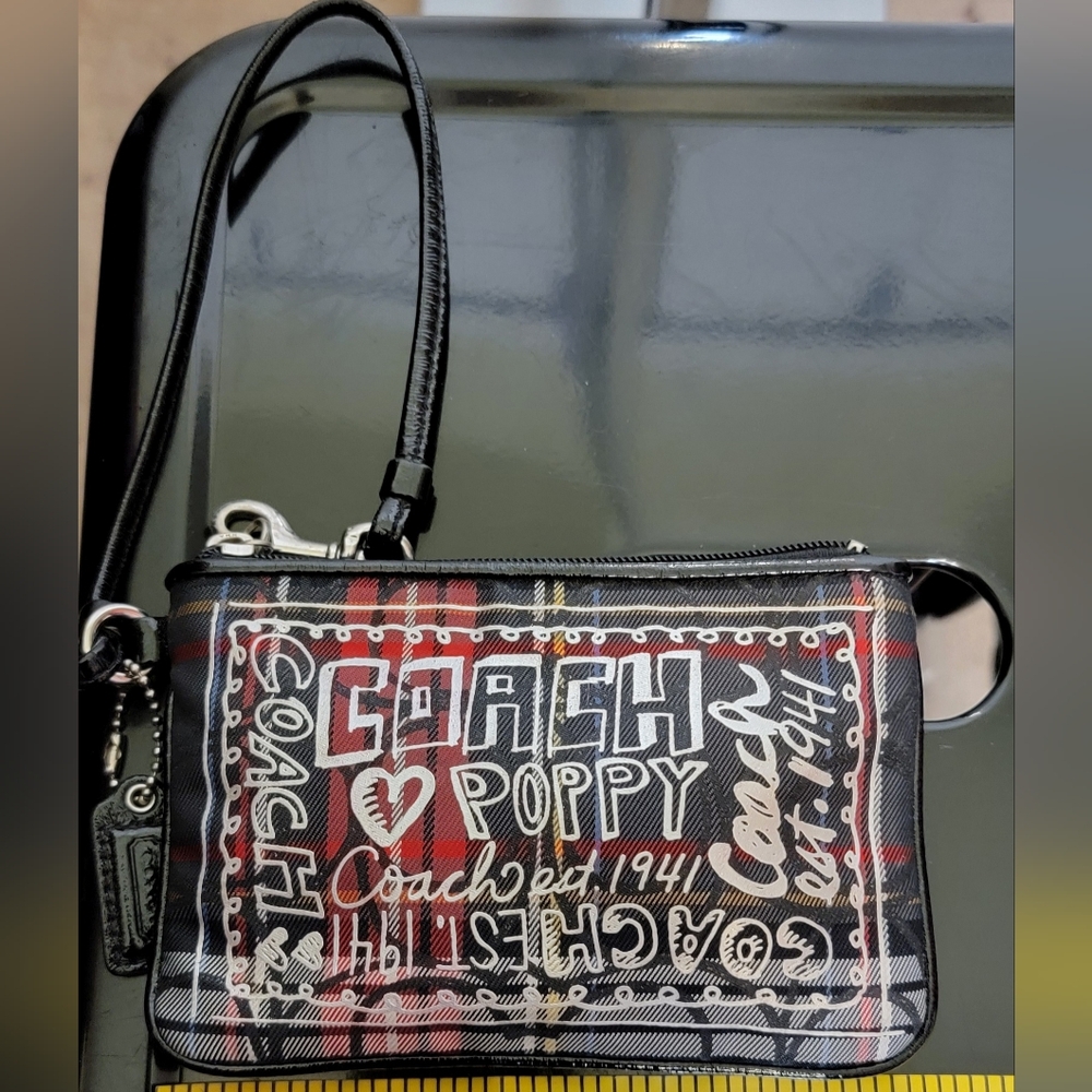 #556- COACH Poppy Black/ Red Plaid Wristlet